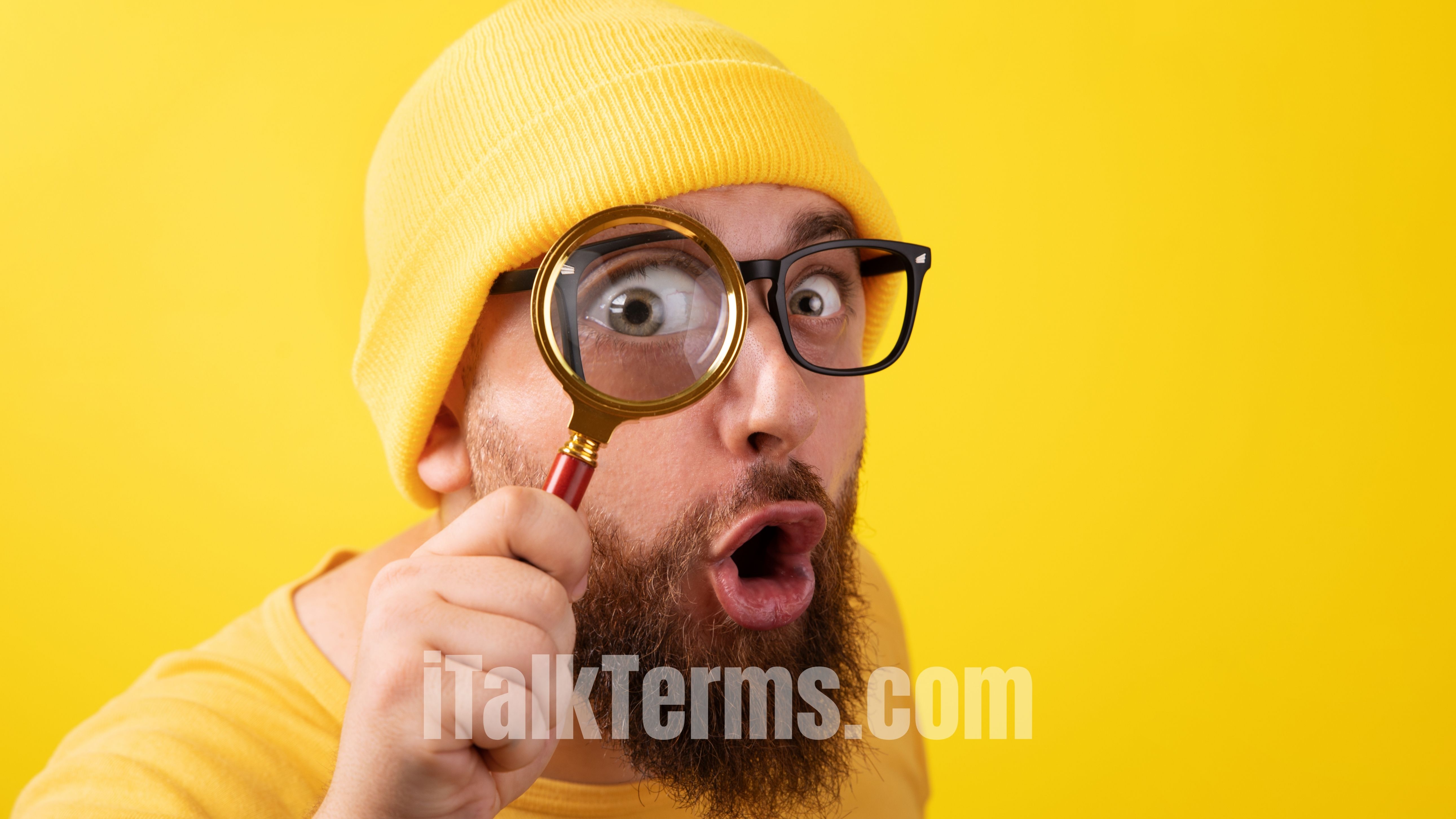 SAME SPELLING, DIFFERENT MEANING AND SOUND